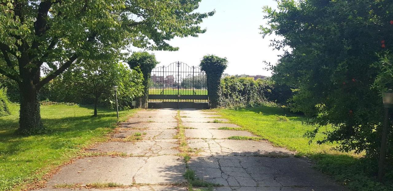 Caseospitali - Ca Del Frassino, Suggestivo Appartamento In Villa 2 Camere E 2 Bagni Per 5 戈尔贡佐拉 外观 照片
